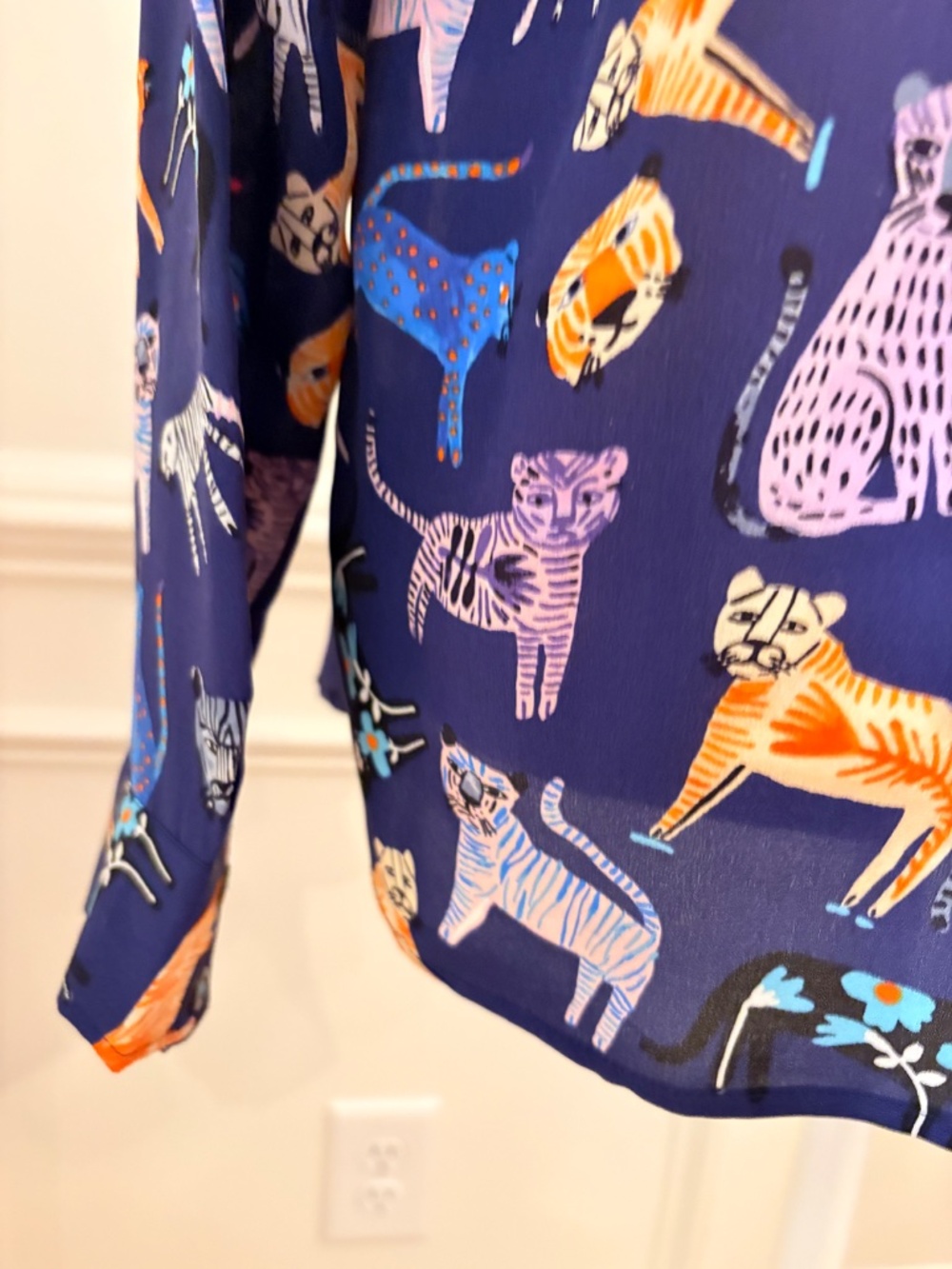 Anthropologie Silk Blouse Tiger Cat Print - Picture 6 of 14